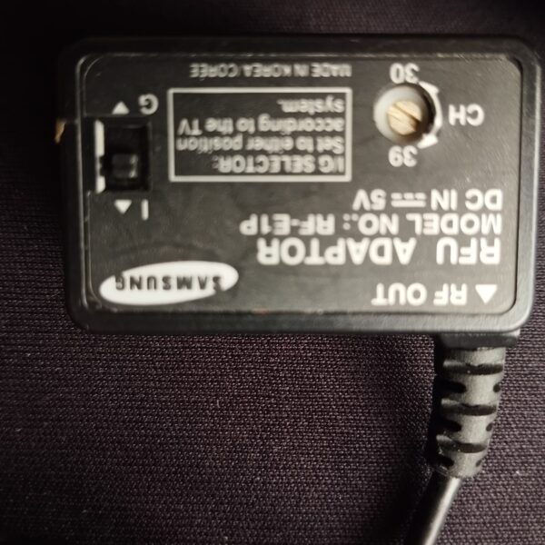 LOT 5061 : Samsung RFU Adaptor (Model No.: RF-E1P)